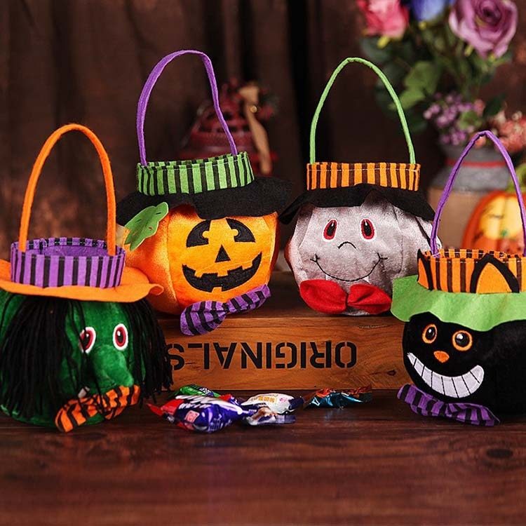 Cute Halloween Pumpkin Candy Bag – Portable Handbag for Cosplay & Kids’ Gifts