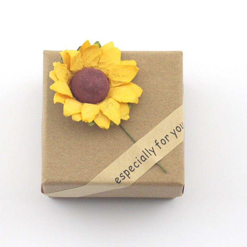 Sunflower Double Lettering Necklace - NeraVault