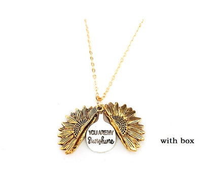 Sunflower Double Lettering Necklace - NeraVault
