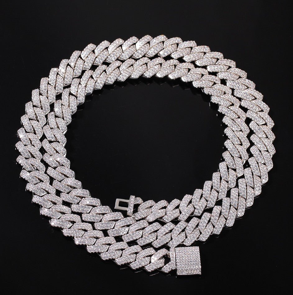 Thick Iced Cuban Chain - NeraVault